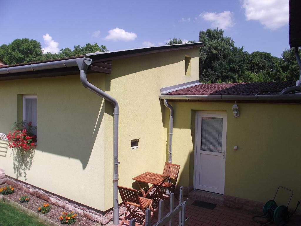 Mosonmagyaróvár Apartman Kaszas Garden מראה חיצוני תמונה