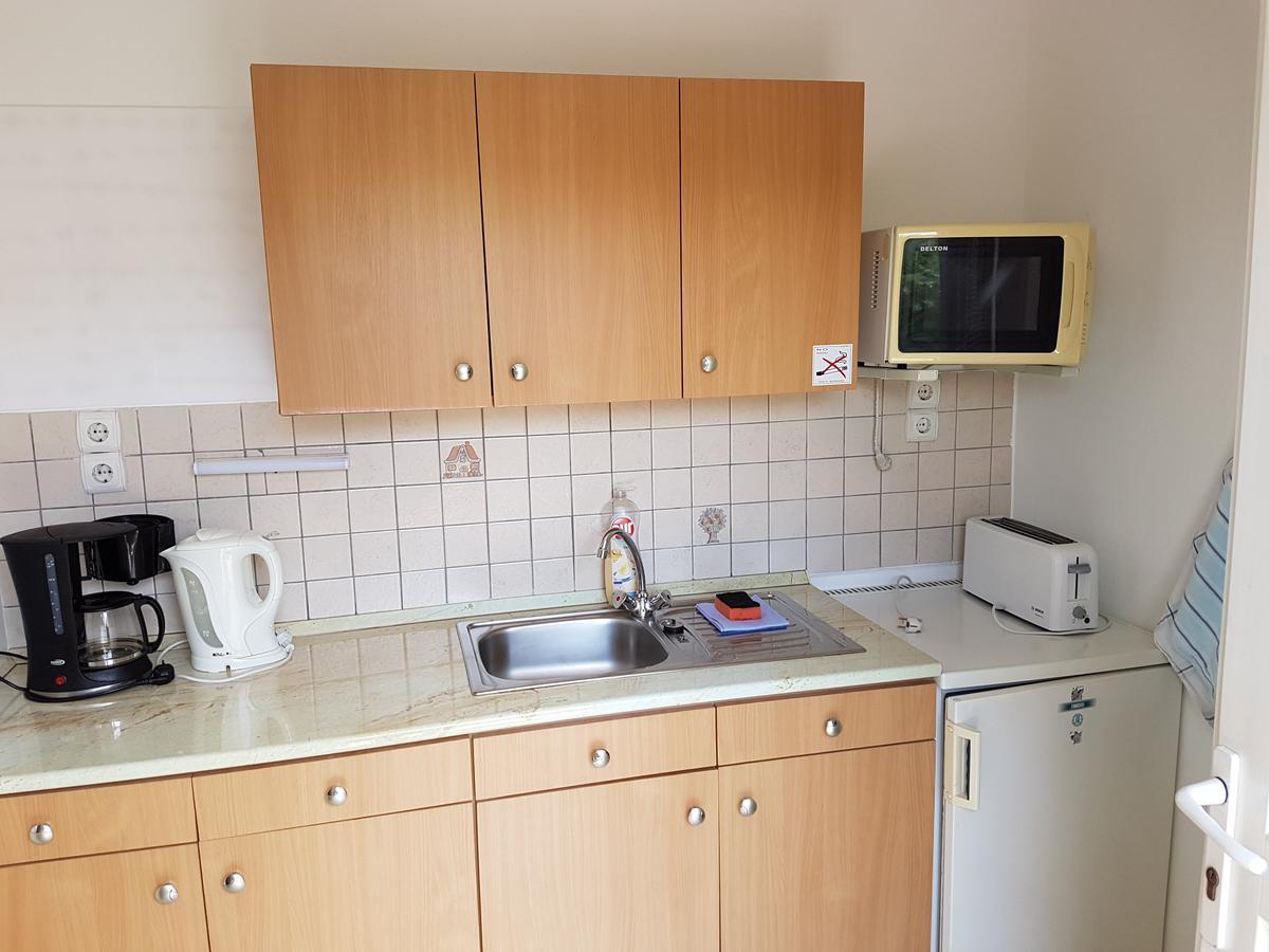Mosonmagyaróvár Apartman Kaszas Garden מראה חיצוני תמונה