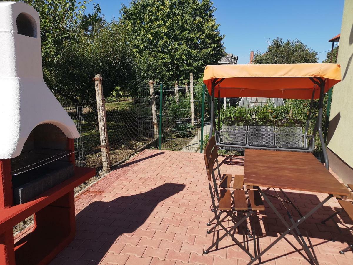 Mosonmagyaróvár Apartman Kaszas Garden מראה חיצוני תמונה